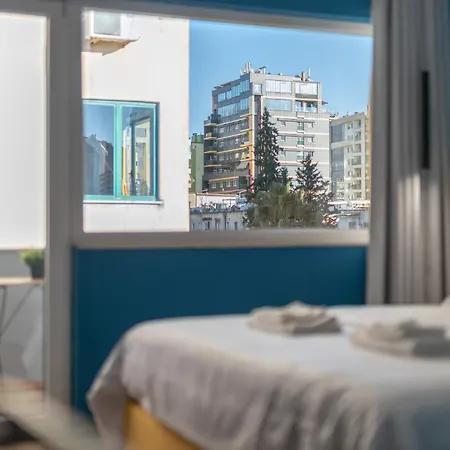 Kalpazo Blloku 4* Tirana